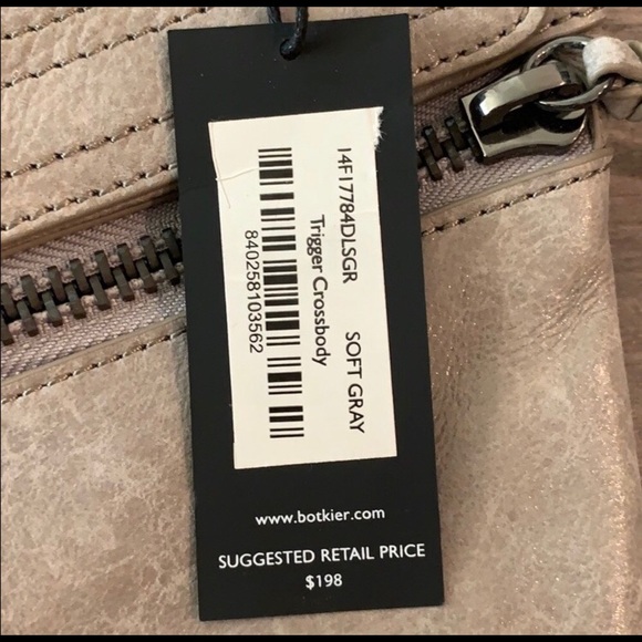 📣 NWT Botkier genuine leather Trigger Crossbody with Dustbag - Picture 2 of 6